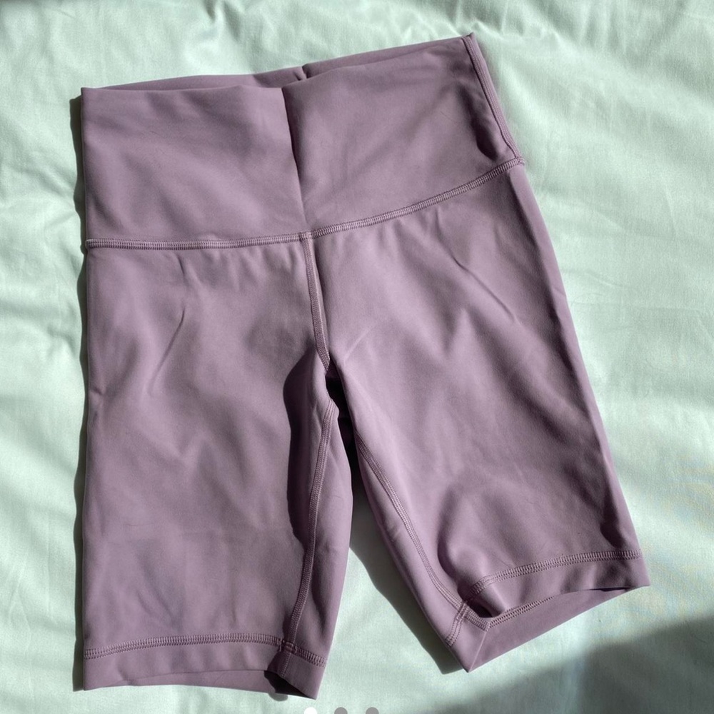 Lululemon size 6 align biker shorts